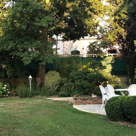 Le Jardin De Fresnes Bed & Breakfast Eksteriør bilde