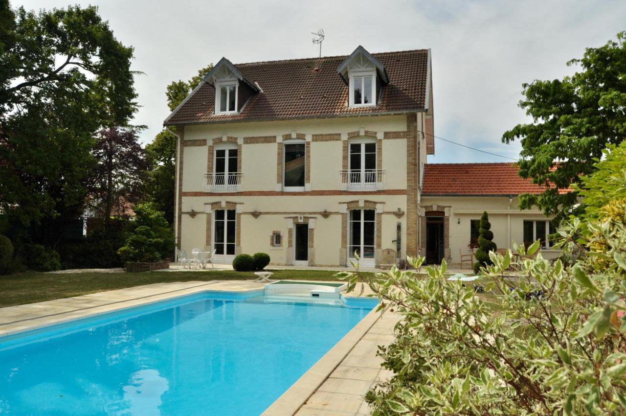 Le Jardin De Fresnes Bed & Breakfast Eksteriør bilde