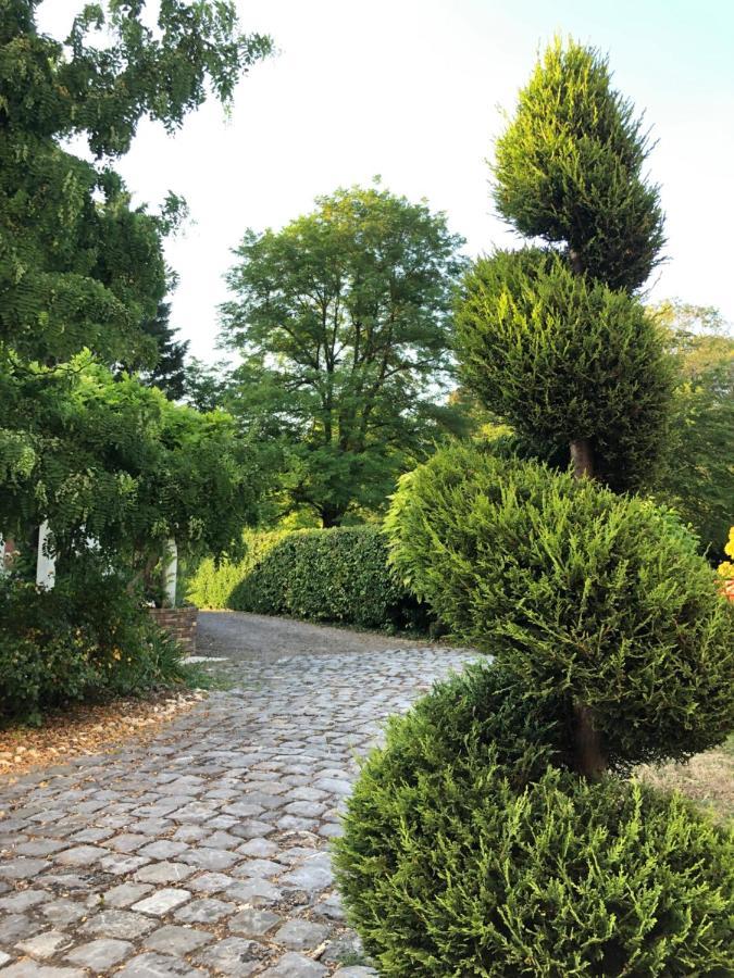 Le Jardin De Fresnes Bed & Breakfast Eksteriør bilde